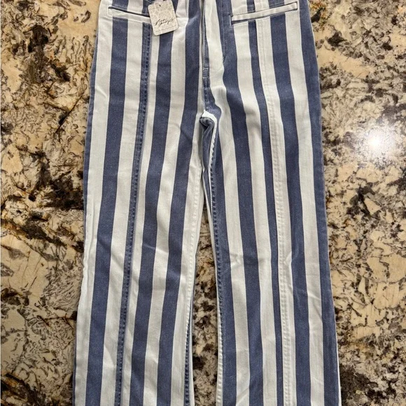 *NWT* Free People Blue and White Striped Pants with Red Star - Picture 6 of 13
